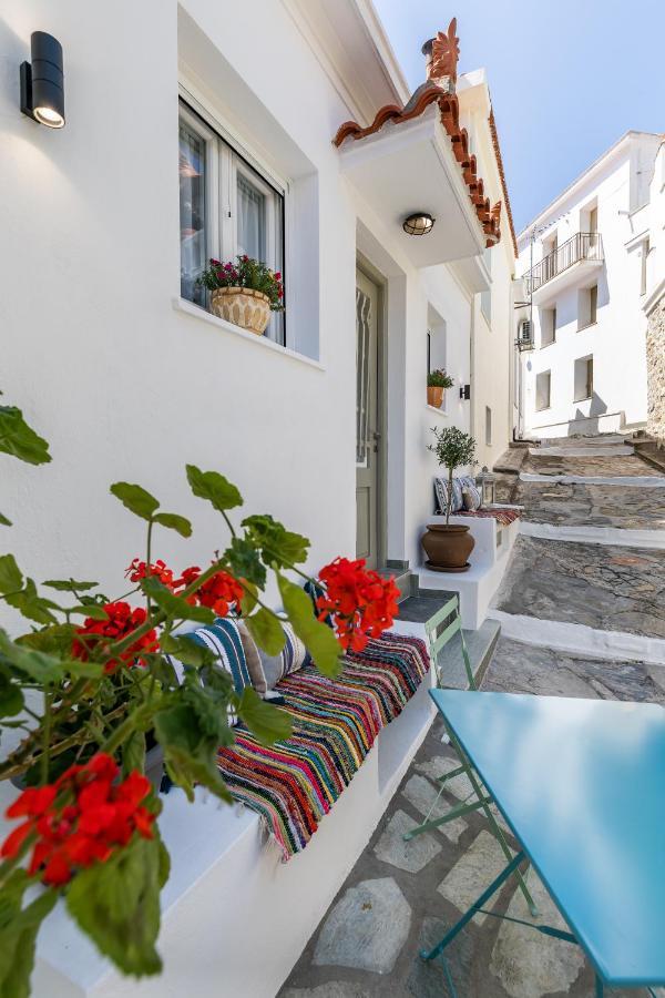 Skopelitian Relaxing House Villa Skopelos Exterior foto